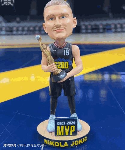 关于NBA交易市场动态频繁，球迷猜测球员去向的信息
